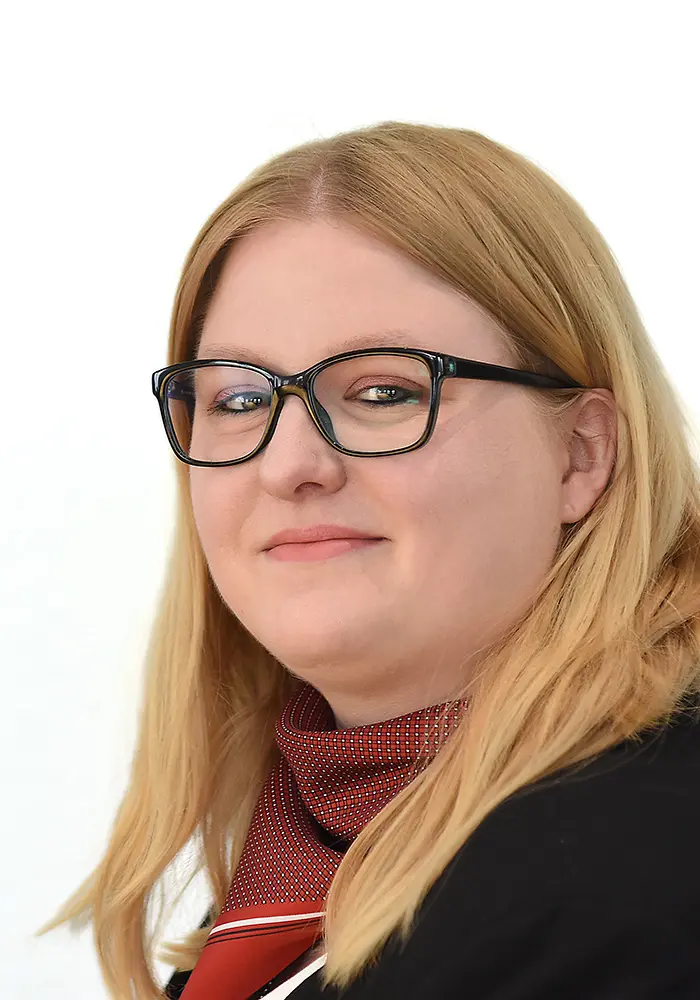 Member Ann-Kathrin Tölle